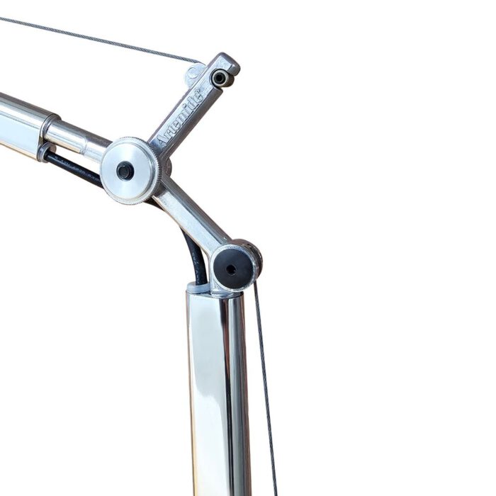 gebrauchte Schreibtischlampen der Marke Artemide - Tolomeo LED 4