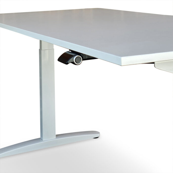 elektrisch höhenverstellbare Schreibtische. NEU & OVP 8