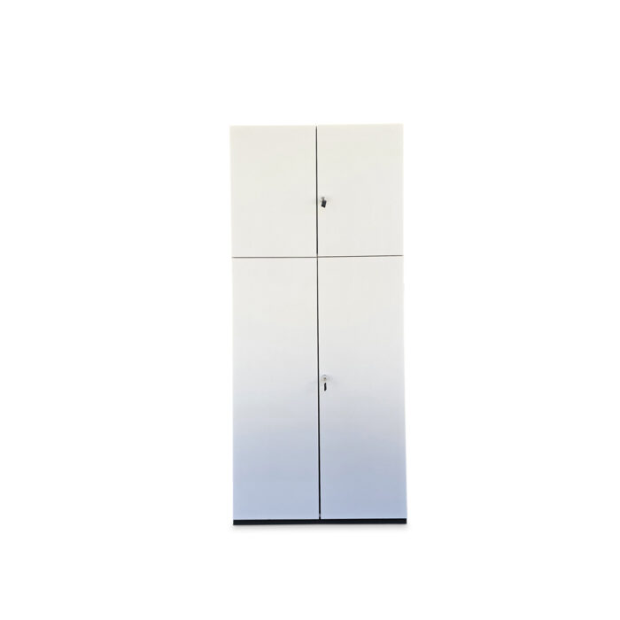 gebrauchte Aktenschränke der Marke Steelcase. Abgebildet sind zwei Schränke 3