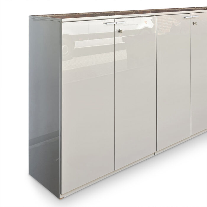 gebrauchter Aktenschrank, bestehend aus 5 Schränken 2