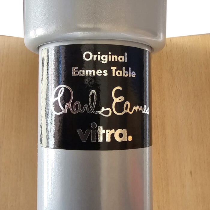gebrauchter Büro Beistelltisch der Marke Vitra