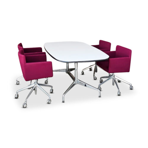 gebrauchter Konferenztisch der Marke Vitra. Guter Gebrauchszustand