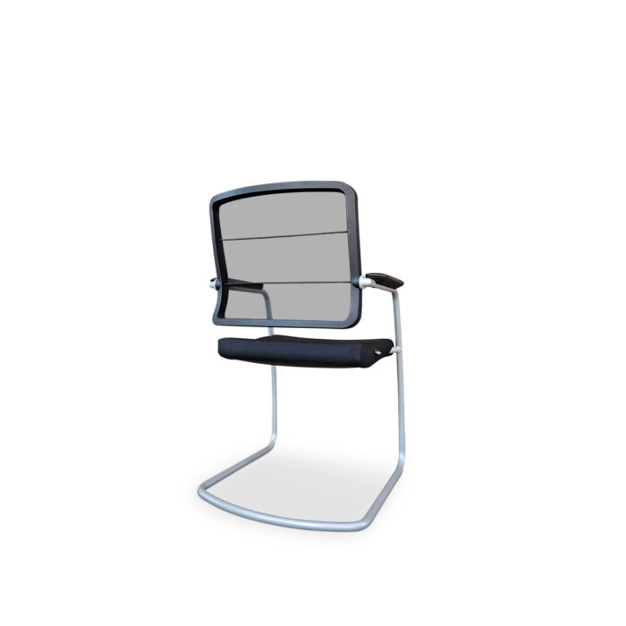 vier gebrauchte Freischwinger der Marke Interstuhl, Modell AirPad 5C35 17
