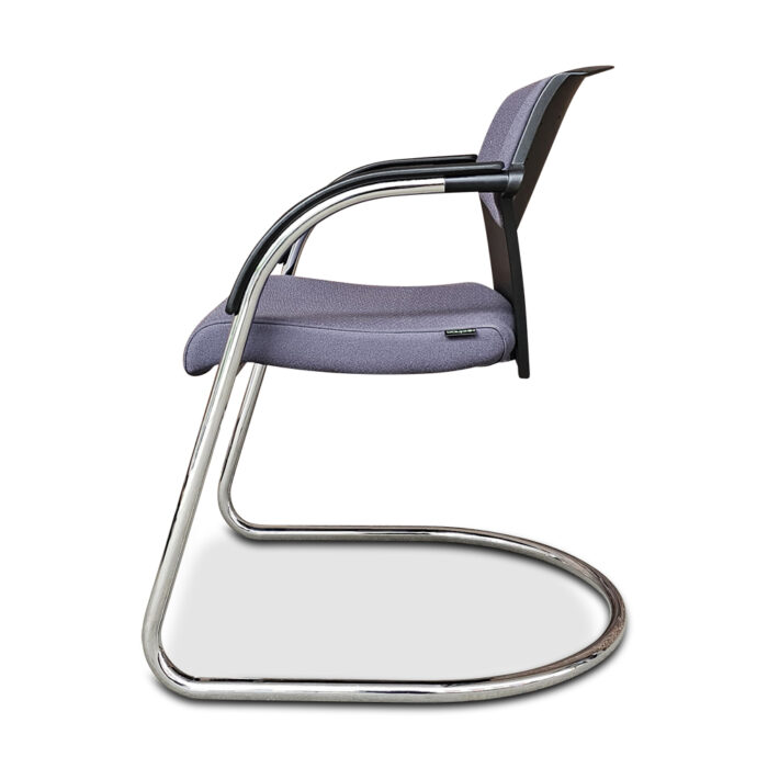 gebrauchte Freischwinger der Marke Dauphin, Modell COSMOS 3