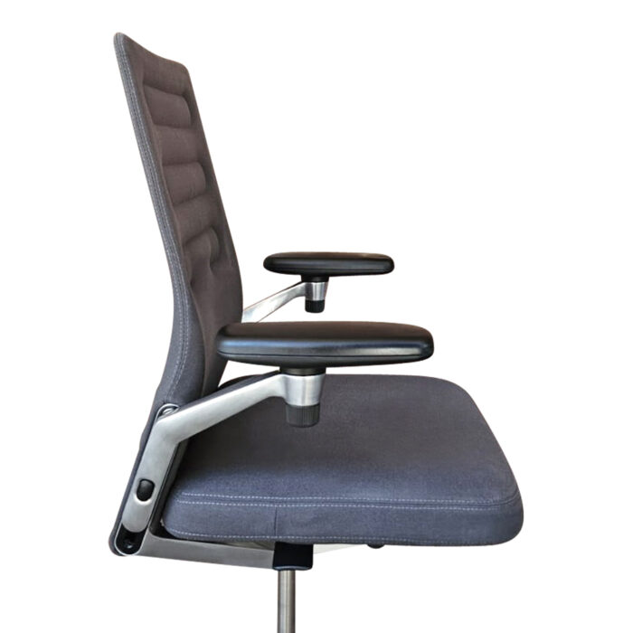gebrauchte Bürodrehstühle der Marke Vitra, Modell AC5 work 2