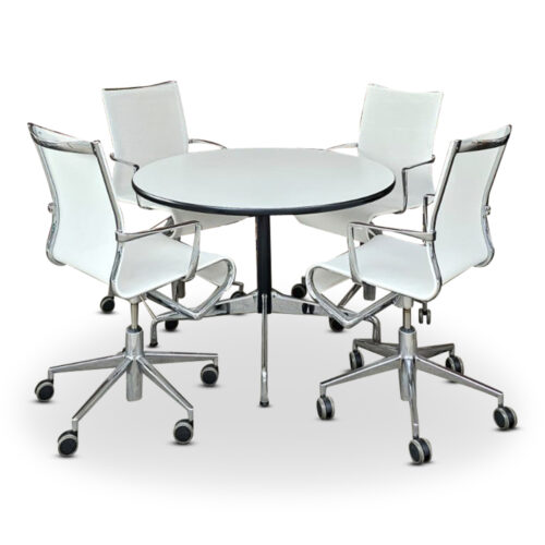 gebrauchter Konferenztisch der Marke Vitra, Modell Segmented