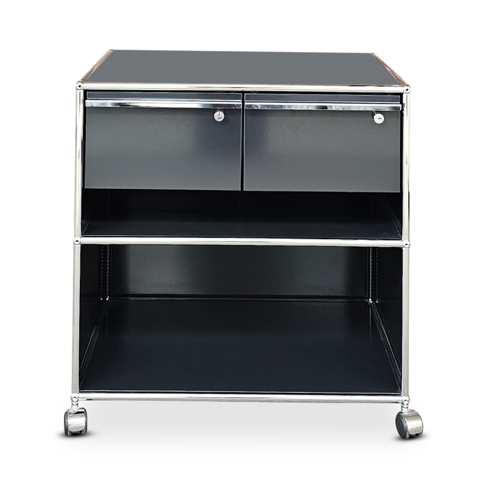 eine gebrauchter Rollschrank der Marke USM Haller 3