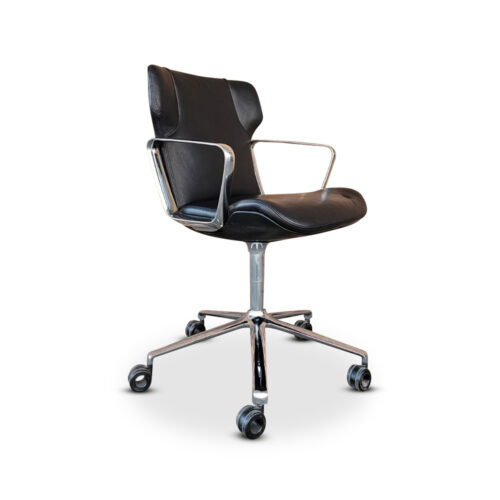 gebrauchter Konferenzstuhl der Marke Wilkhahn, Modell INTRA 3