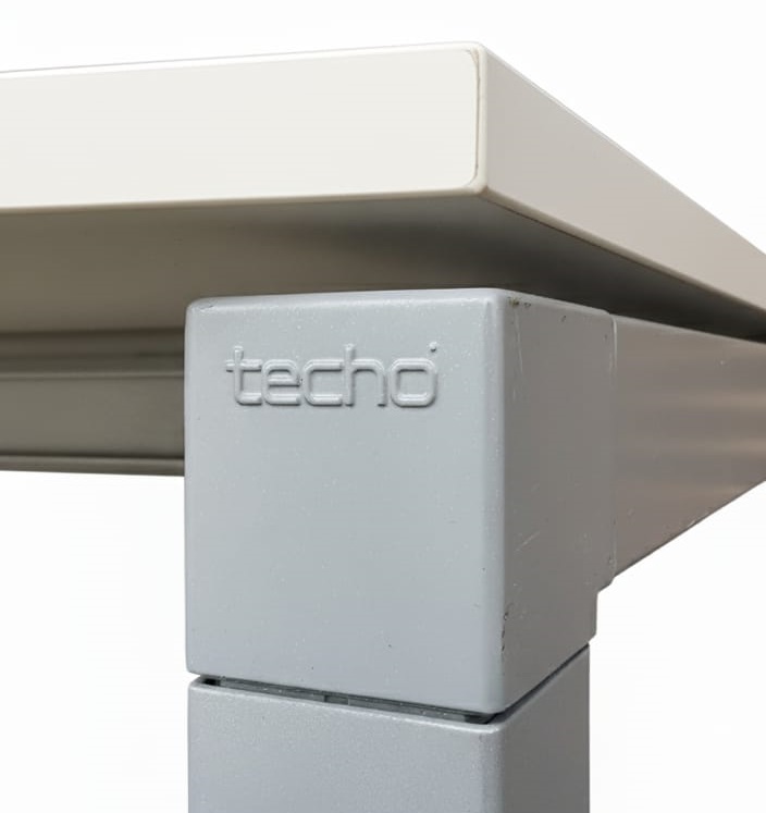 Konferenztisch der Marke Techo by Ahrend 3