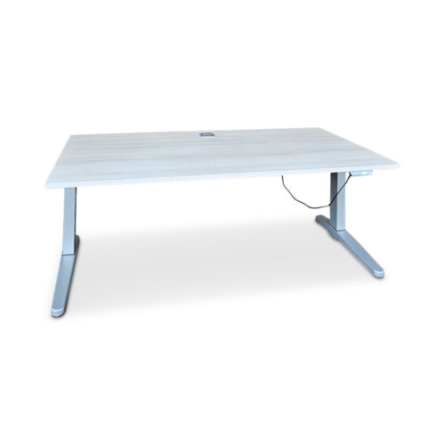 gebrauchter Bürotisch der Marke Steelcase, Modell Ology