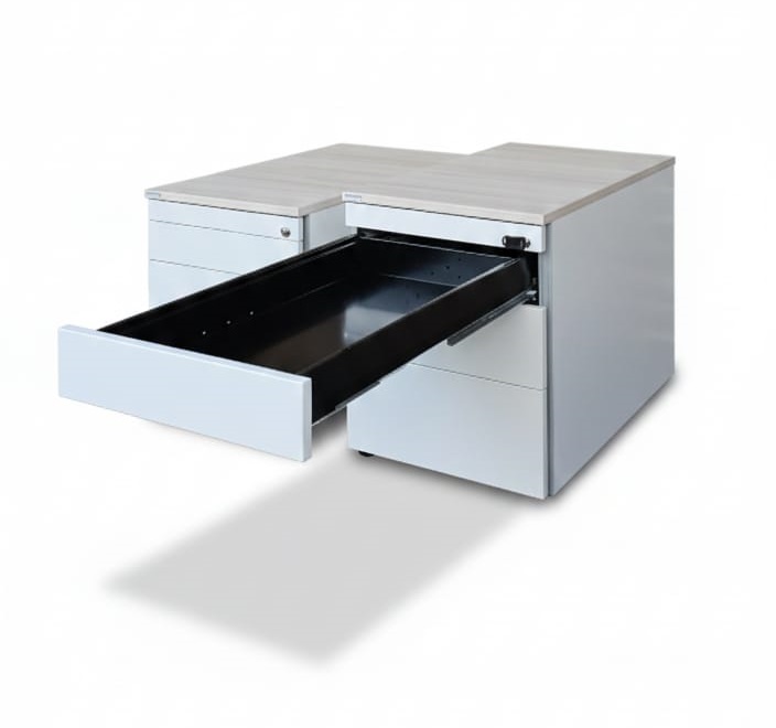 gebrauchte Rollcontainer der Marke Fleischer Büromöbel