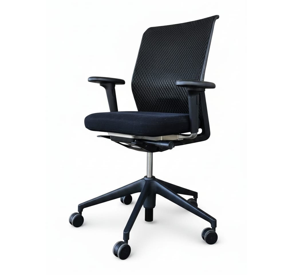gebrauchter Büro Drehstuhl der Marke Vitra, Modell ID mesh 2