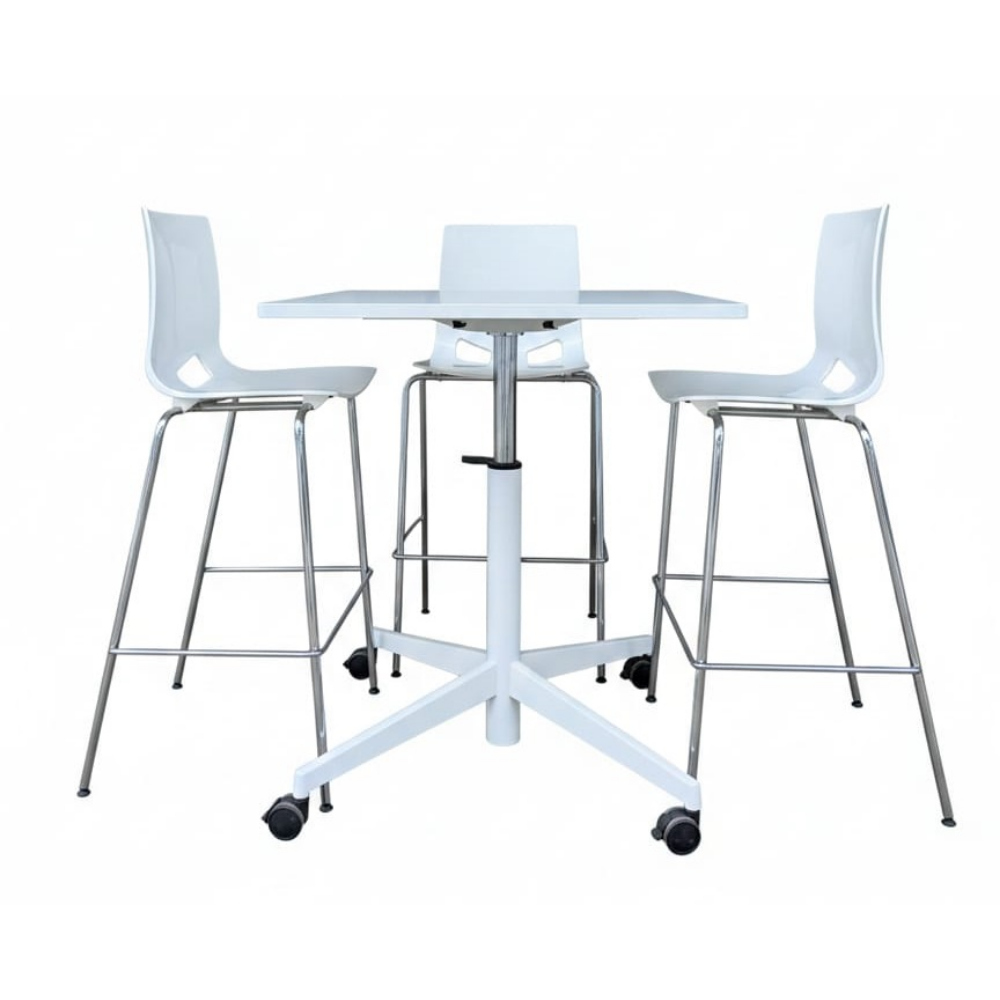 gebrauchte Hochstühle der Marke Nowy Style, Modell fondo 4l PP 3