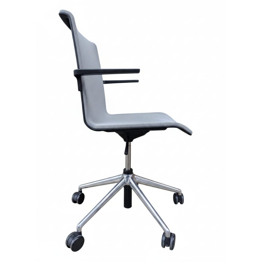 gebrauchte Konferenzstühle der Marke Brunner, Modell hero plus 4699 2