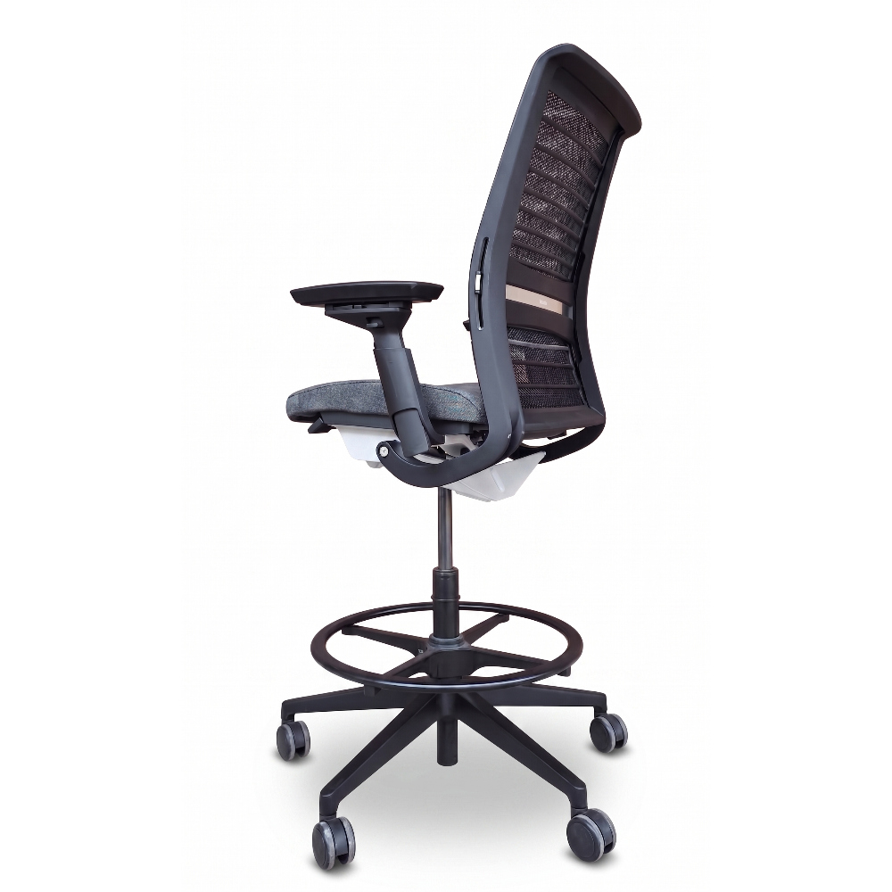 Gebrauchter Steelcase Think V2 Counterstuhl – Bild 4